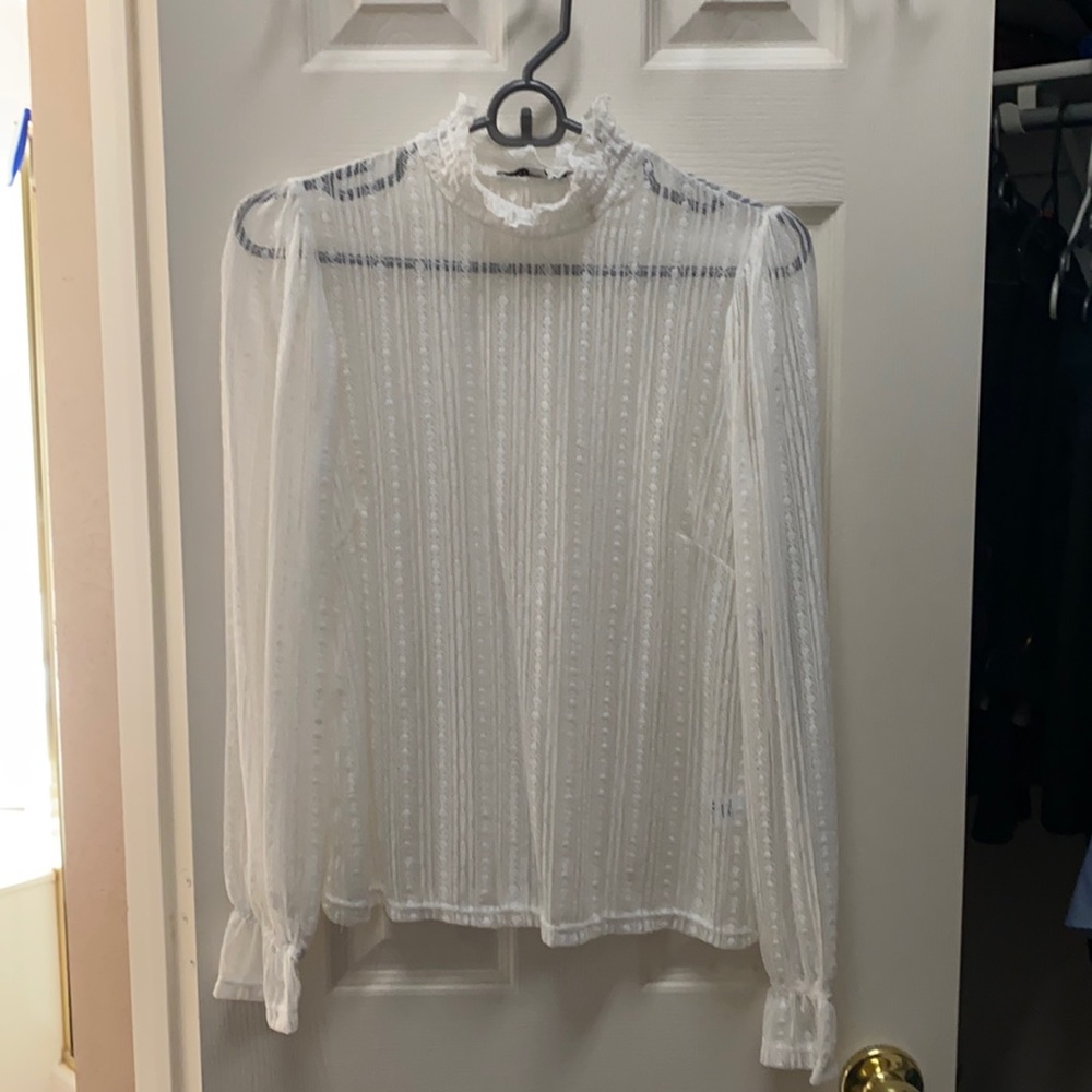 NWT Haute Monde Lace White Mock neck Blouse